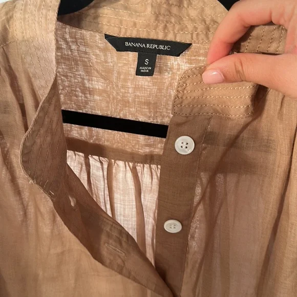 Banana Republic Blouse - Picture 3 of 3